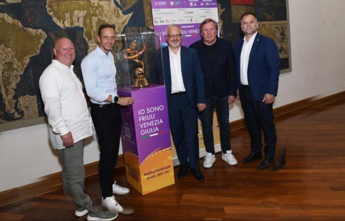 Softball World Cup: the trophy has landed in Friuli Venezia Giulia – Italian Baseball Softball Federation