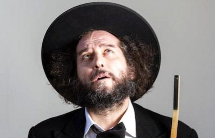 Vinicio Capossela protagonist at the Rocca di Bertinoro with the tour “Other keys: urgent songs”