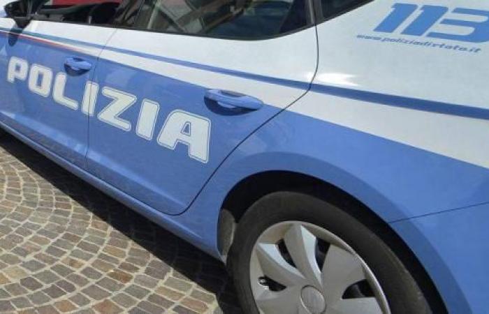 Parma, checks at the station and in the police and municipal hot spots. The Police Headquarters expels the Tunisian drug dealer arrested two days ago and an Albanian prisoner