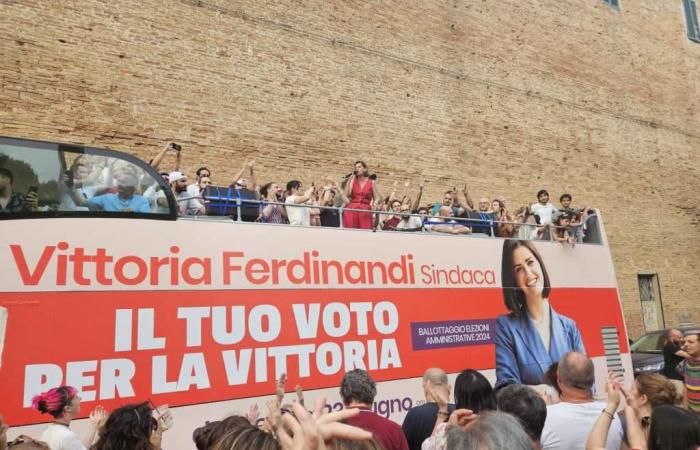 Ferdinandi excites the Frontone: «Whoever subjugates Perugia returns home. I hope to be the mayor who lives up to your dreams”