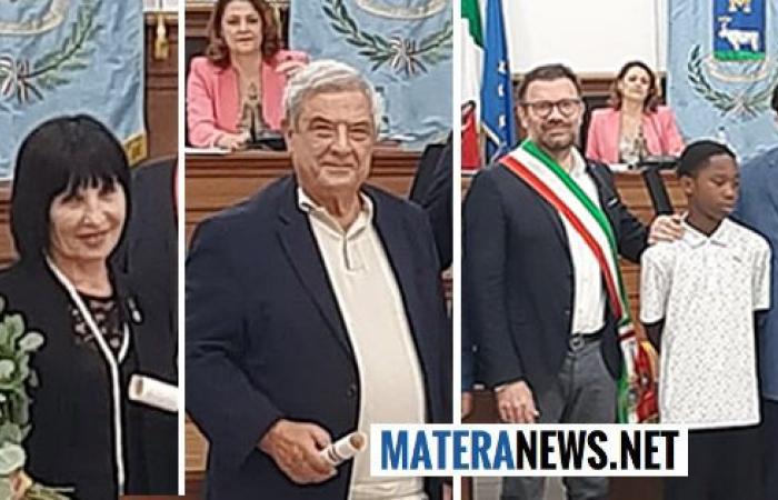 three solemn commendations to these citizens who have distinguished themselves in the world, ennobling the image of the city of the Sassi. Compliments