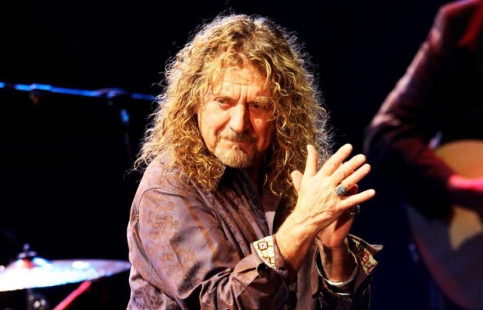 the tour of the former Led Zeppelin leader kicks off from Petruzzelli