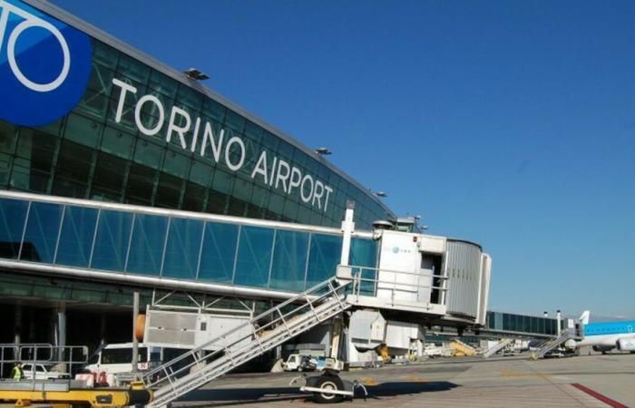 Turin, to hell with Madrid: get off the plane for love