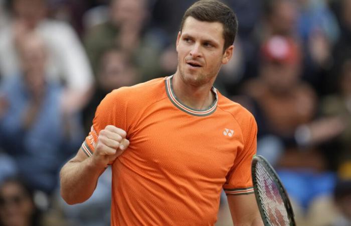 ATP Halle, Hubert Hurkacz defeats Alexander Zverev in two sets and reaches the Final
