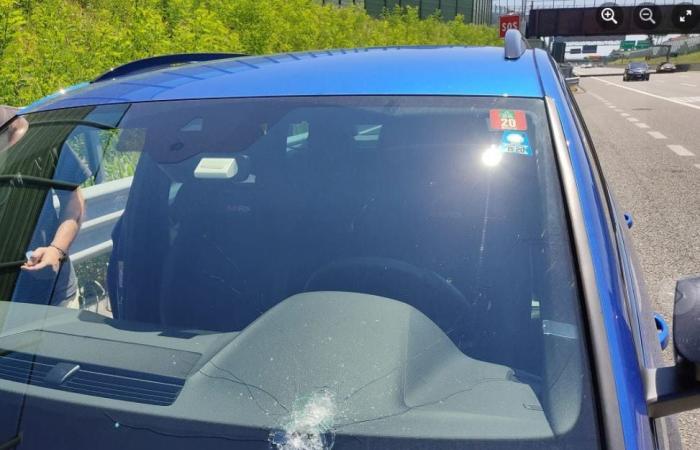 Yesterday in Saronno: stone against windshield, one injured. Stone throwing at Ronchi. Emanuele Barra funeral, farewell to Gerosa