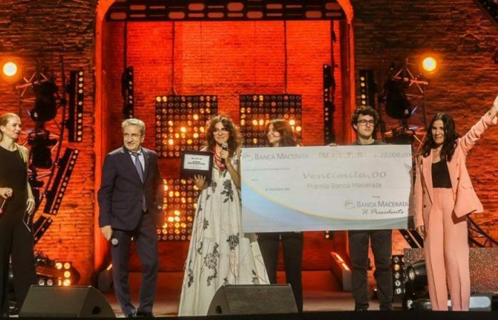 Musicultura, Annalisa Castiglia wins with “Ghali”. All prizes awarded