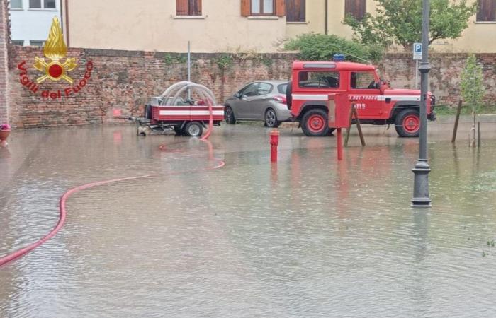 Bad weather in Italy, landslides and flooding in Veneto: latest news