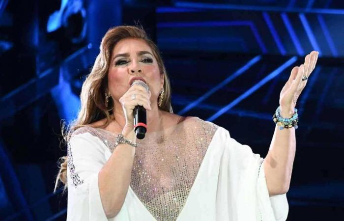 Romina Power crazy in love: “She can’t resist…”. The picture