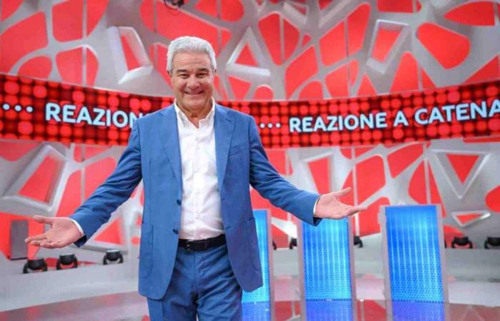 Chain reaction, very serious mourning for Pino Insegno: who will replace him now? The news comes unexpectedly