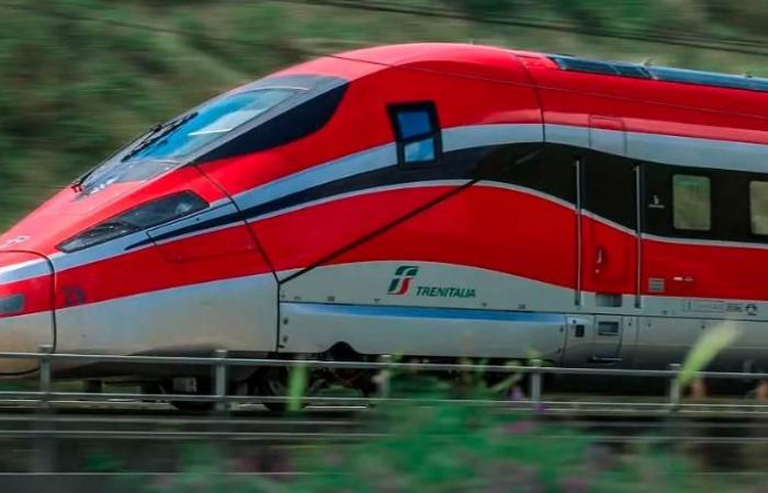 broken down in Lazio. Slowdowns on the Rome-Florence high-speed train