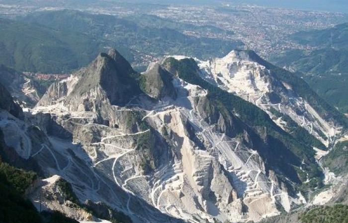 legambiente criticizes the marble and environment commission of the municipality of Carrara