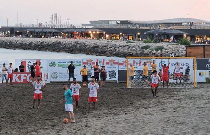 Santa Teresa Beach Soccer: the tournament begins on the historic beach of Salerno