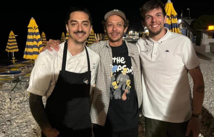 Valentino Rossi at dinner at ‘Marcello’ in Portonovo: here’s what he ordered