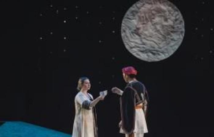 Florence, Goldoni Theater – The elixir of love – Connected to the Opera