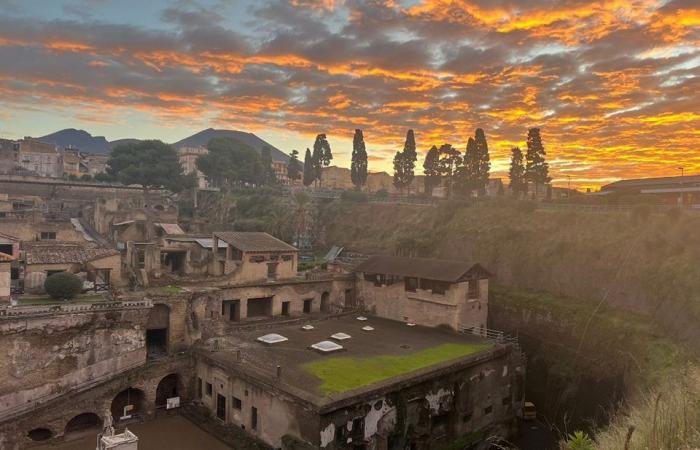 The dawn show at the Archaeological Park of Herculaneum between music and archaeology
