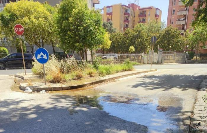 Water leaks in via Aldo Moro, Ragusa’s complaint on the move –