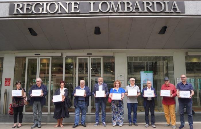 Lombardy citizens deposit 90 thousand signatures to take back public healthcare