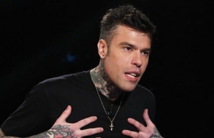 Fedez, he too did not clarify the doubts about charity… Photos and videos
