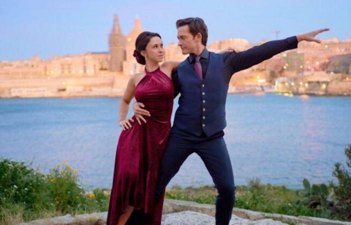 Detective with a dance step, Lacey Chabert on the first TV show on Rai 2