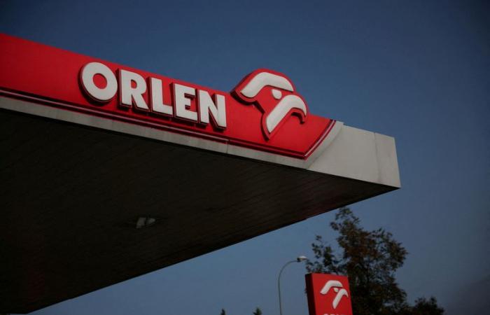 Exclusive-Poland’s Orlen warned three gas companies it could seize Gazprom payments – sources