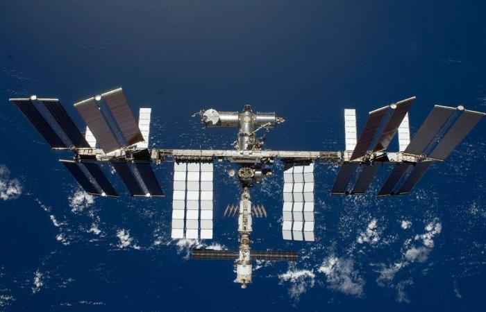 Elon Musk Will Destroy the International Space Station: The Deal With NASA