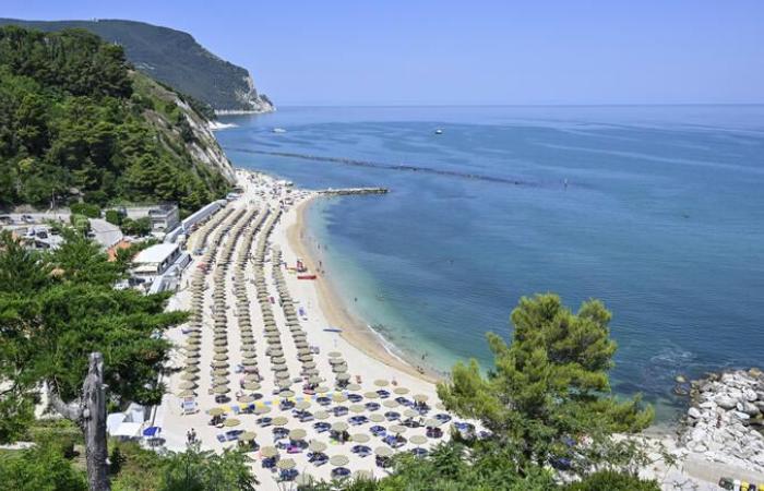 Seaside holidays, prices rise again +8% and Italians drop – Breaking news