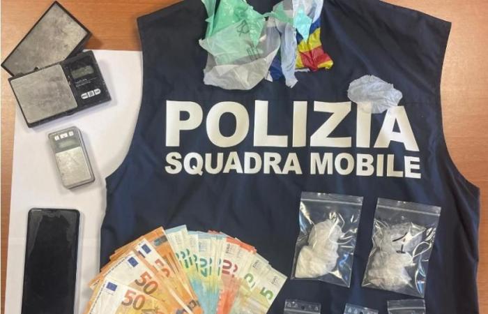 ‘Domestic drug lab’ in Arezzo: 51-year-old Moroccan arrested