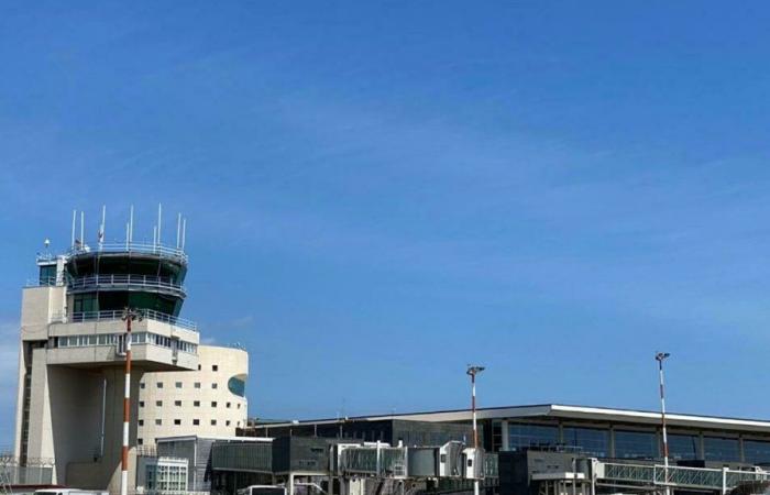Catania airport absorbs more than half of the traffic