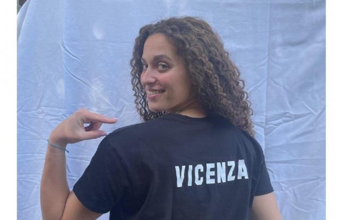 Vicenza Volley lands the first blow: Letizia Anello arrives in the center