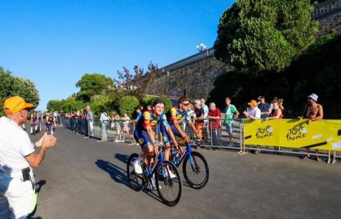 Tour de France 2024, the presentation of the Il Tirreno teams in Florence