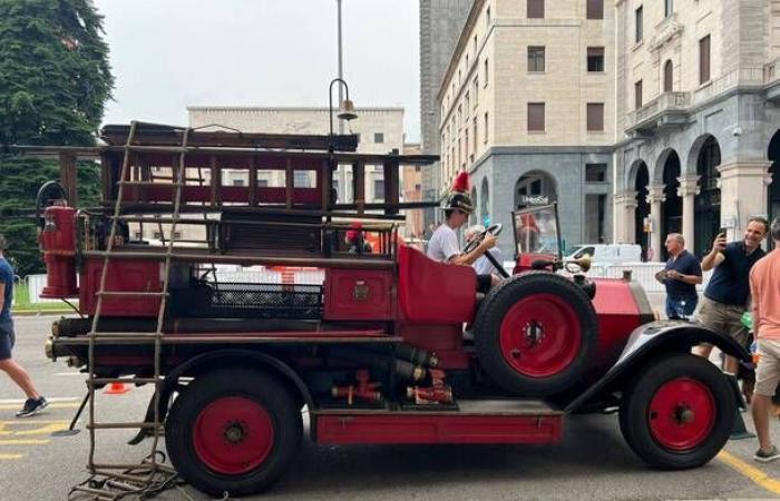 The city “invaded” by historic cars: it is Varese