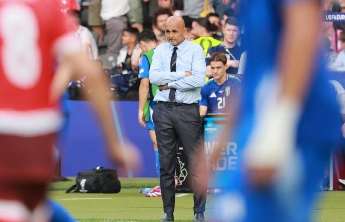 Disaster in Italy, Spalletti’s faults. But changing coach is not the solution