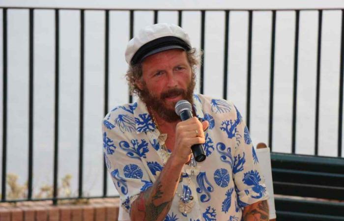 Jovanotti, the singer devastated by cancer: “It had spread throughout his body”