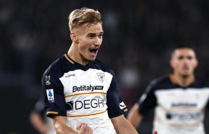After Lecce Almqvist could return to Serie A: Fiorentina likes the winger