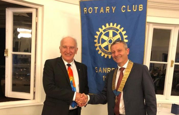 Handover at the Rotary Club of Sanremo