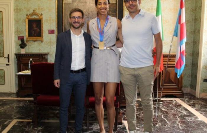Alba volleyball champion Sara Bonifacio welcomed in the Town Hall