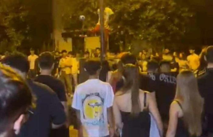 Movida in Caserta, brawl between young people in the square: three reported