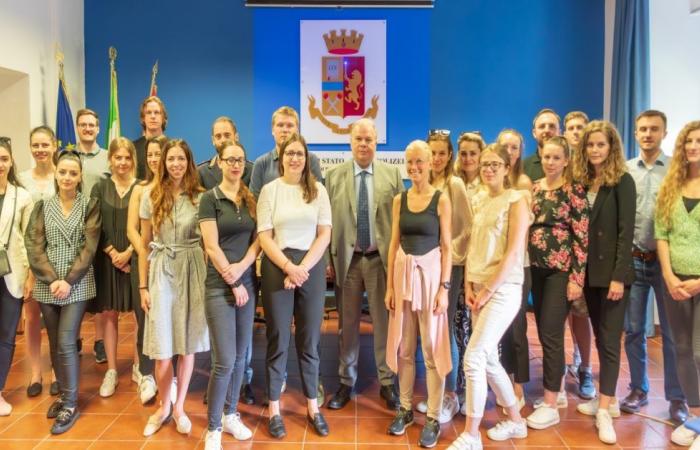 Bolzano: 23 young Austrian magistrates visit the Police Headquarters