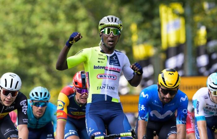 Girmay wins in Turin, Carapaz new yellow leader