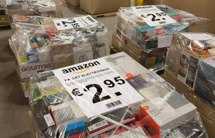 The Amazon unclaimed package scam returns to Facebook