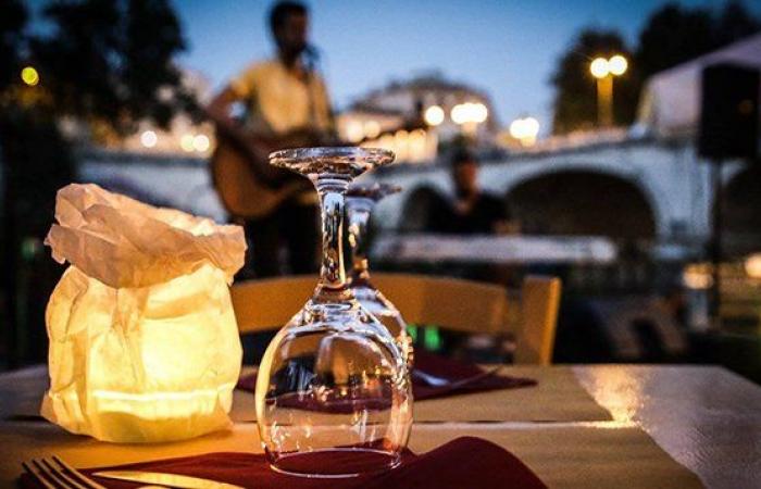 Aperitif and music in Rome: 5 outdoor venues for a summer evening
