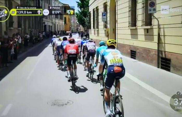 Not even a frame of the Angry Flood Victims passing through Faenza during the Tour de France