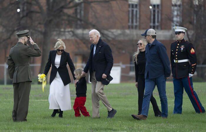 USA 2024, NYT: Biden’s family urges him to stay in the race – Breaking News