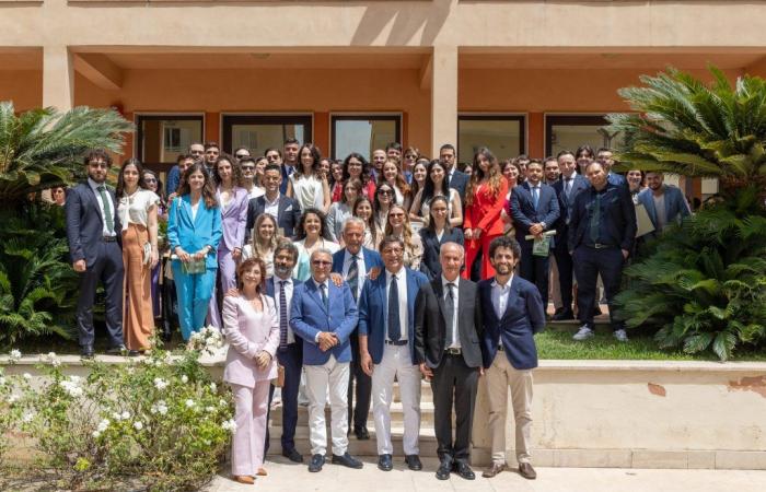 New doctors in Reggio Calabria, over 60 have sworn in: the NAMES