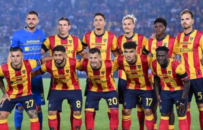 Lecce, the program of medical visits and the lists of those called up for the training camp