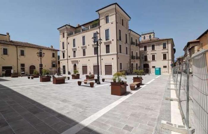 L’Aquila, Piazza Chiarino revealed divides L’Aquila residents on social media