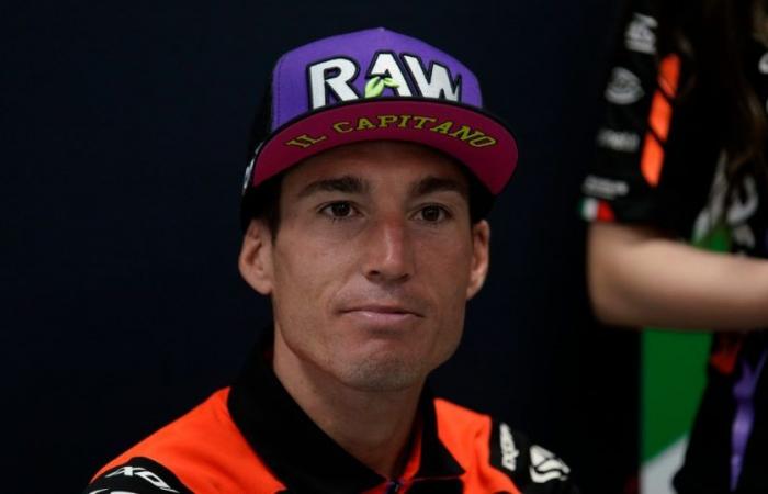 MotoGP, Aleix Espargaro signs with Honda