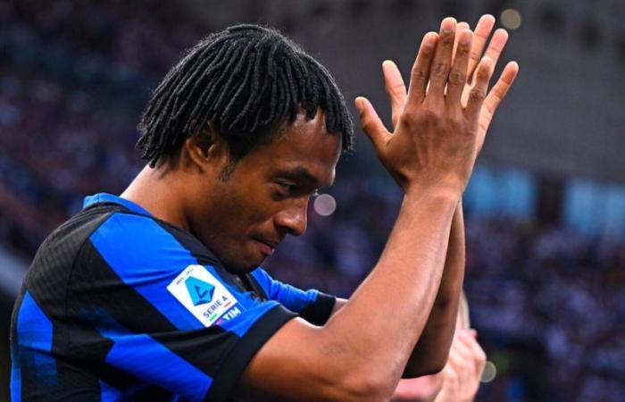 Inter bids farewell to Cuadrado after a year: the farewell is official