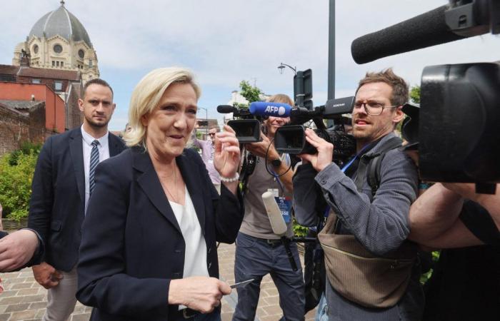 France Elections, Le Pen Attacks Macron: “He Wants Administrative Coup”
