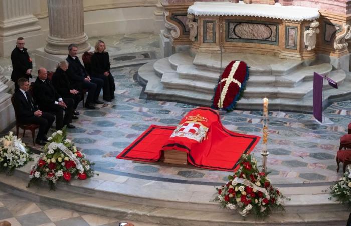 Vittorio Emanuele of Savoy buried in Superga: an unregal burial
